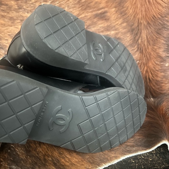 Chanel Patent Leather Ankle Boots (Like New) - Picture 3 of 5